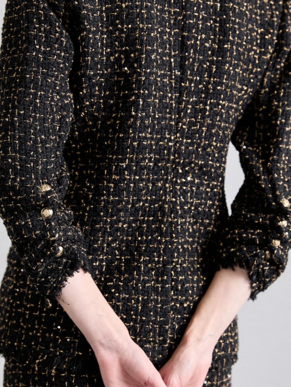 Cinq à Sept 'Khloe' Fringe-Trim Sylvie Boucle Blazer, Black/Gold - Picture 5 of 7